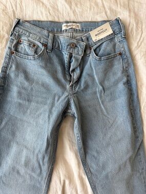 Abercrombie & Fitch Light Wash Bootcut Jeans - New
